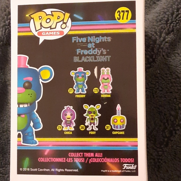 pop figure - Picture 2 of 2